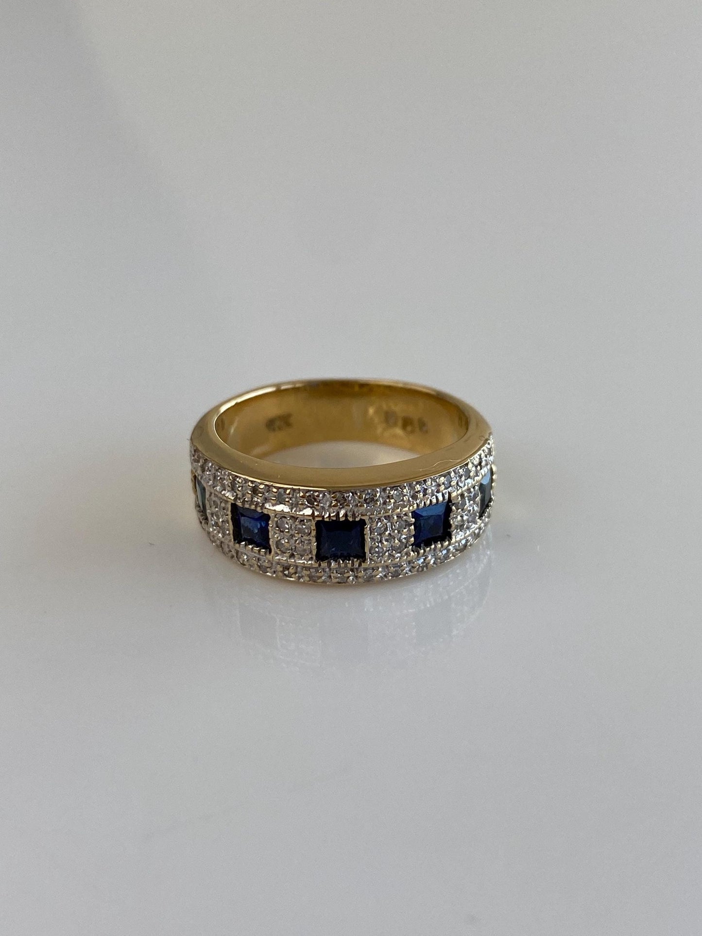 Vintage Solid 18k Yellow Gold Blue Sapphire Diamonds Ring - Size 4.25