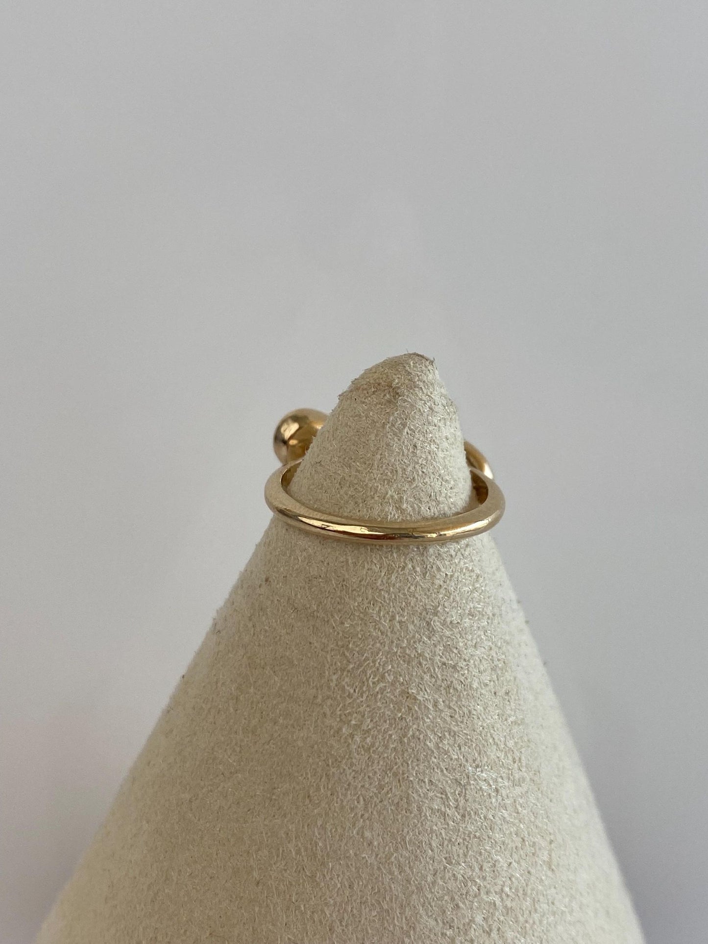 Vintage Solid 14k Yellow Gold Emerald Gold Nugget Hearts Ring - Size 4