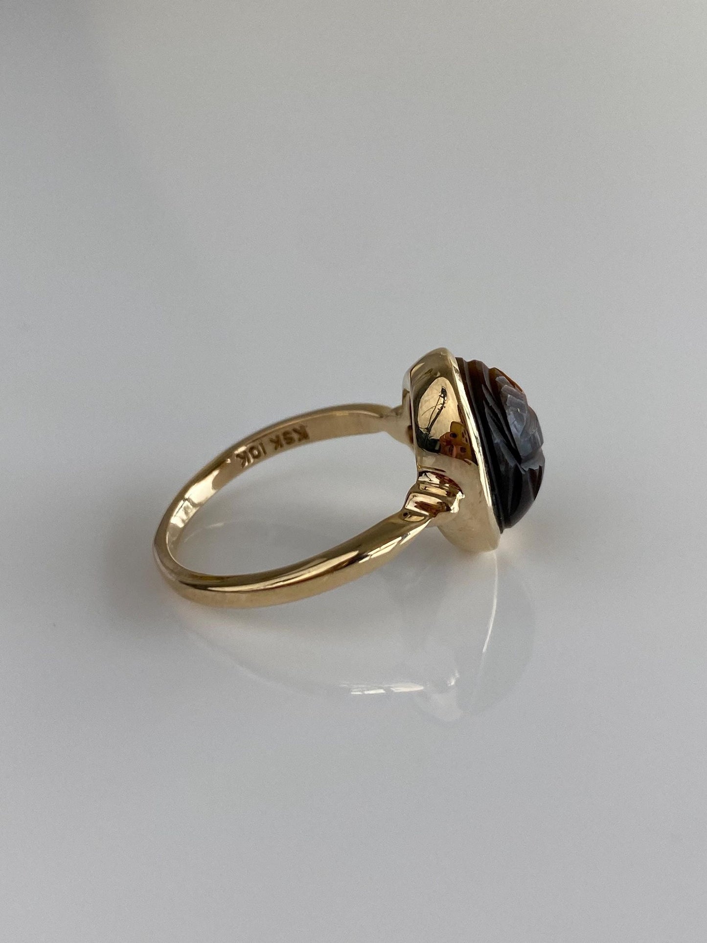 Vintage Solid 10k Yellow Gold Carved Tigers Eye Scarab Ring - Size 6.5