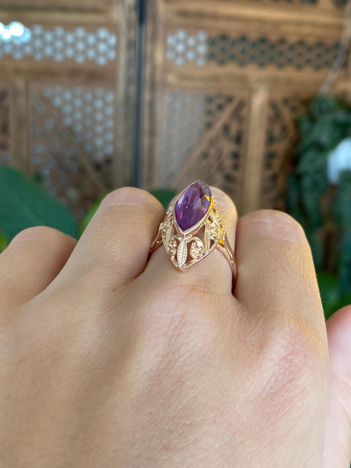 Vintage Solid 14k Rose Gold Faceted Purple Sapphire Flowers Design Ring - Size 10