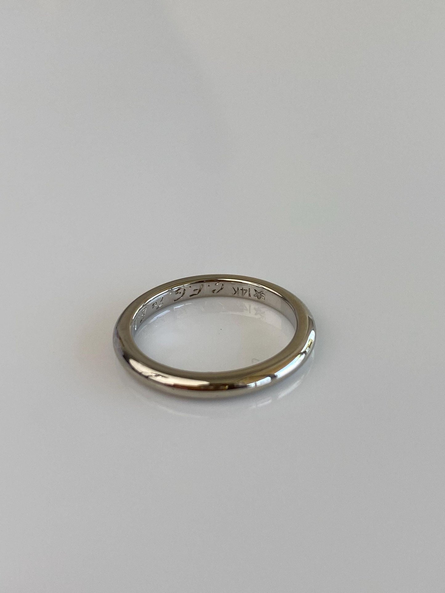 Vintage Solid 14k White Gold Ring Band - Size 4.25