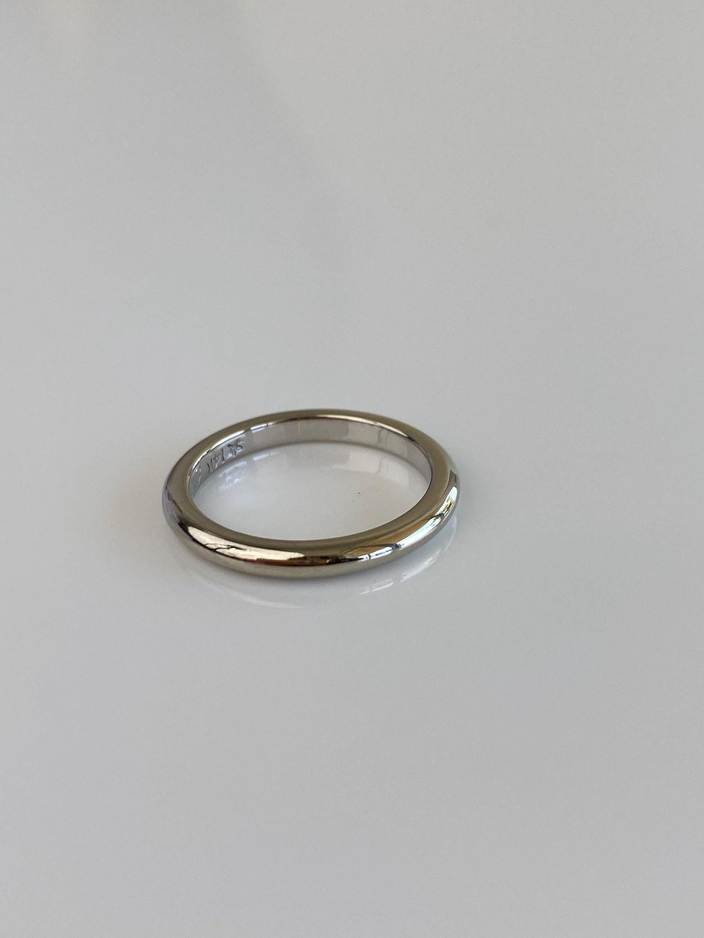 Vintage Solid 14k White Gold Ring Band - Size 4.25