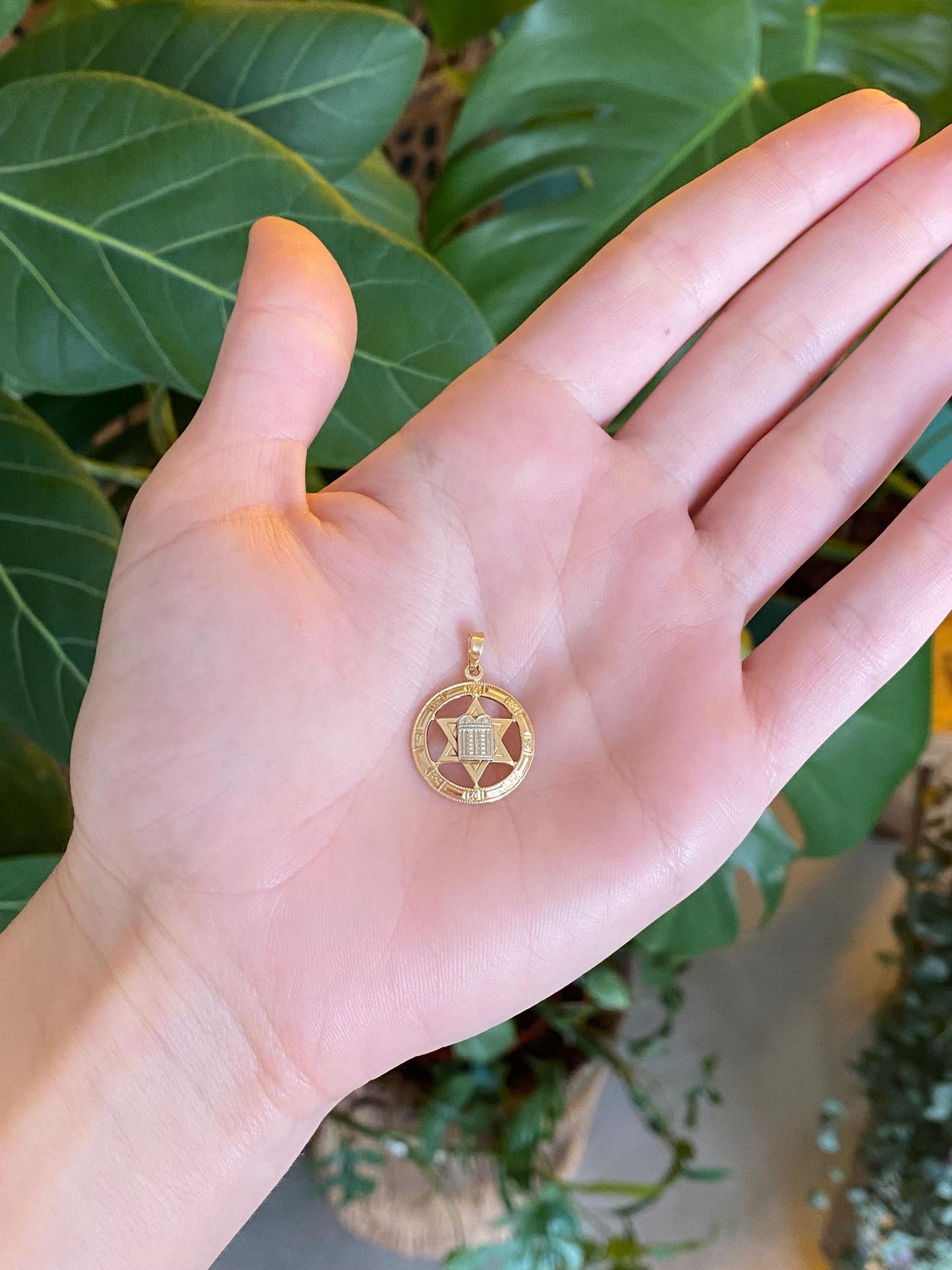 Vintage Solid 14k White & Yellow Gold Star Of David Scroll 10 Commandments Charm