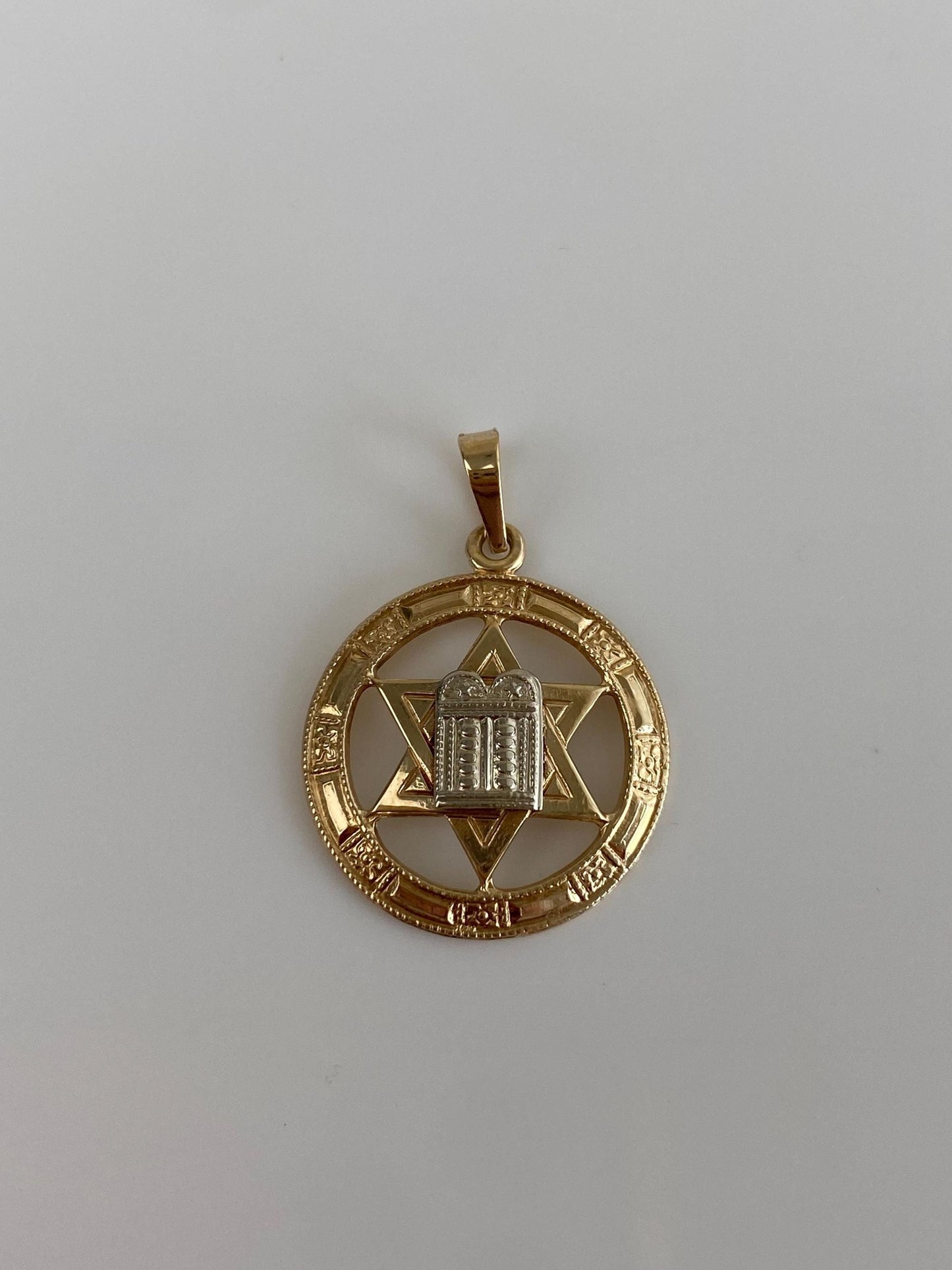 Vintage Solid 14k White & Yellow Gold Star Of David Scroll 10 Commandments Charm