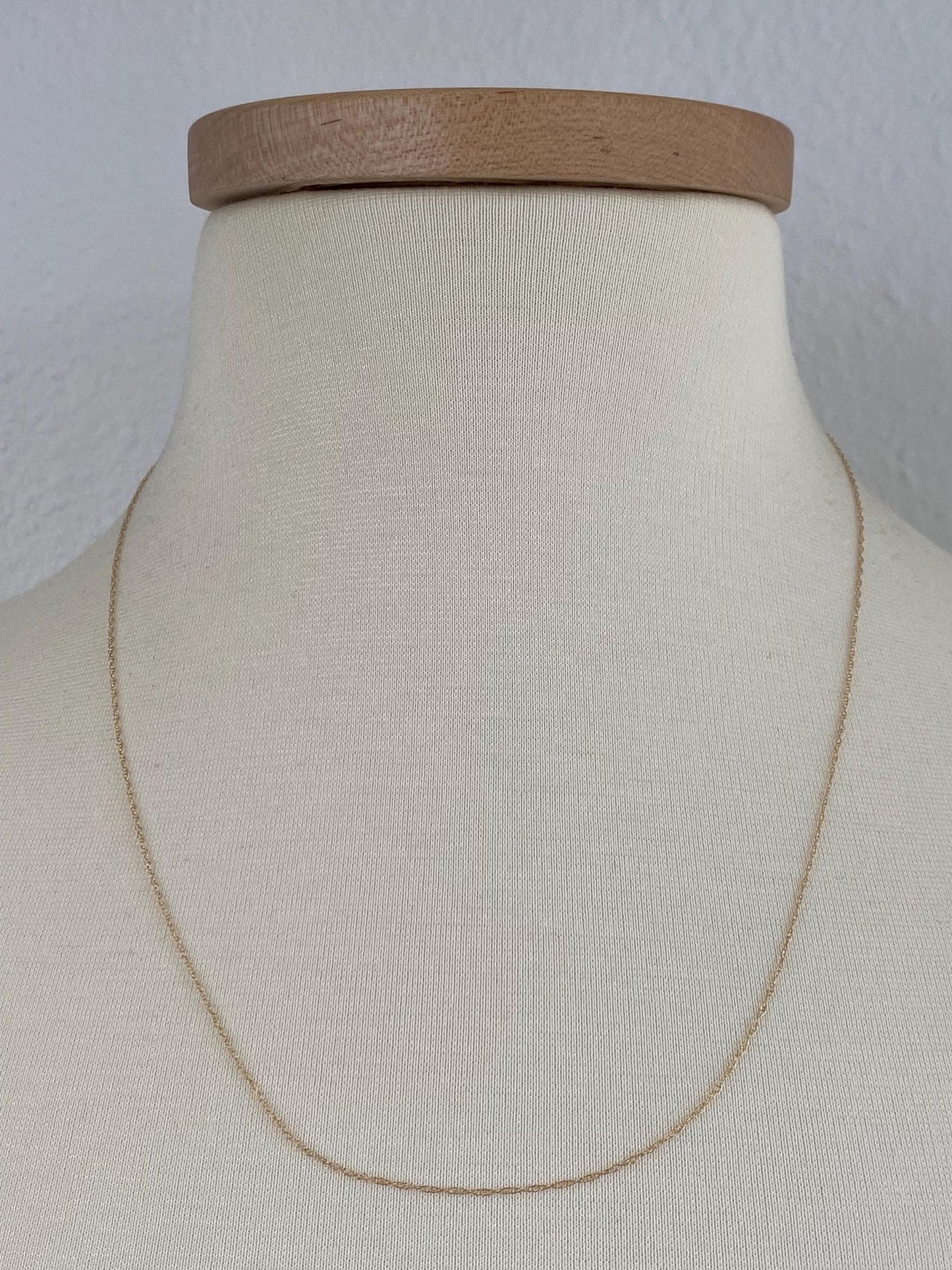 Vintage Solid 10k Yellow Gold Dainty Chain Necklace - 21 inches
