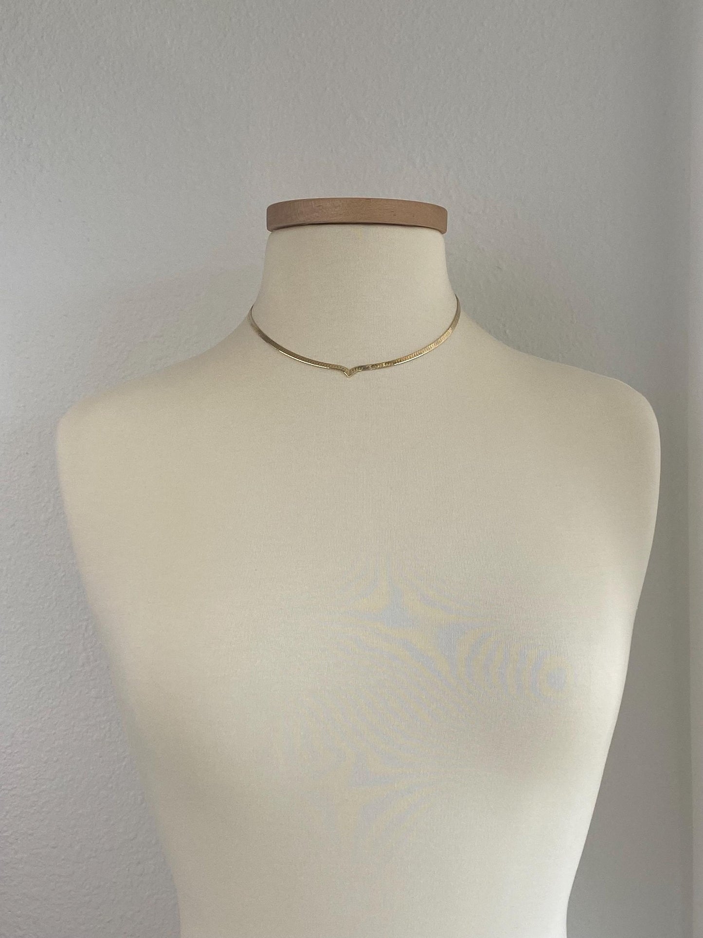 Vintage Solid 14k Yellow Gold Chevron Herringbone Chain Necklace - 16.5 inches