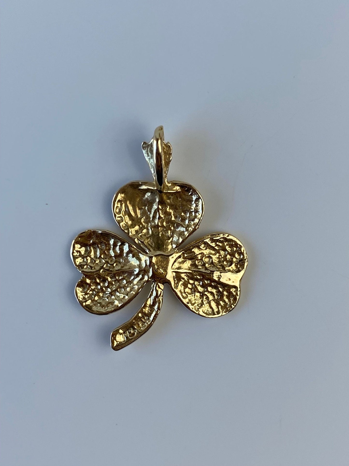 Vintage Solid 14k Yellow Gold Diamond Cut Shamrock Charm