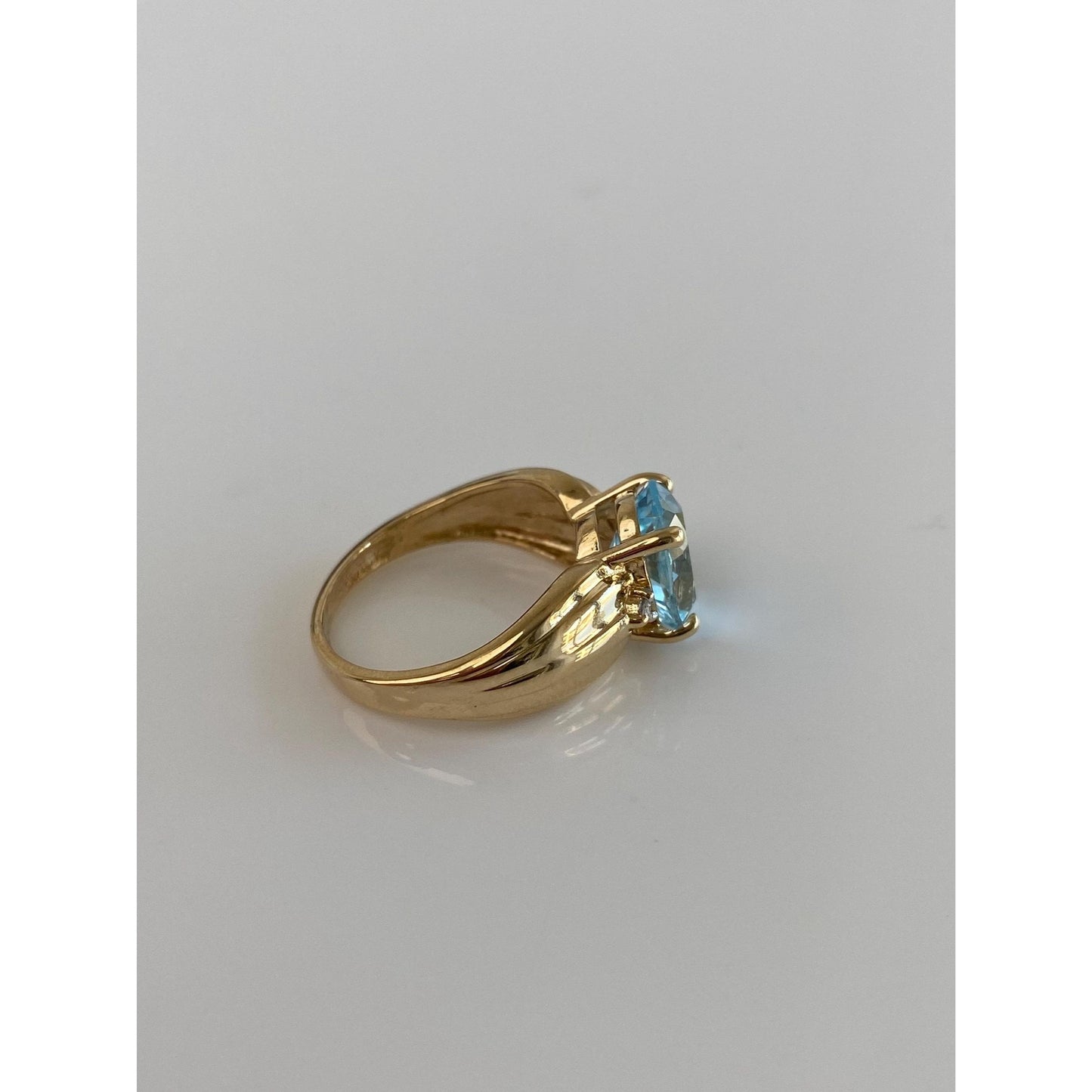 Vintage Solid 10k Yellow Gold Diamond Topaz Ring - Size 4.25