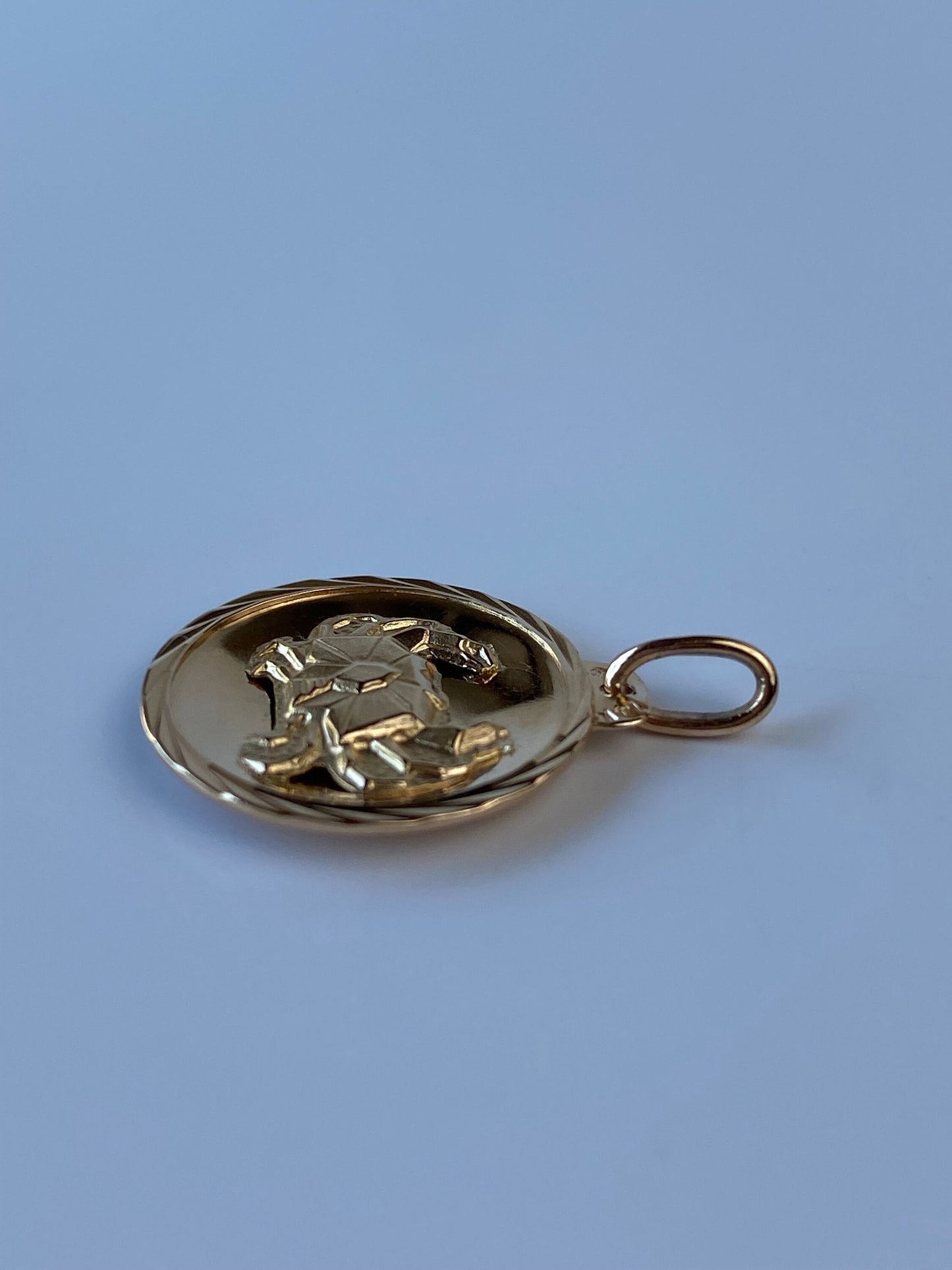 Vintage Solid 14k Yellow Gold Large Cancer Zodiac Charm