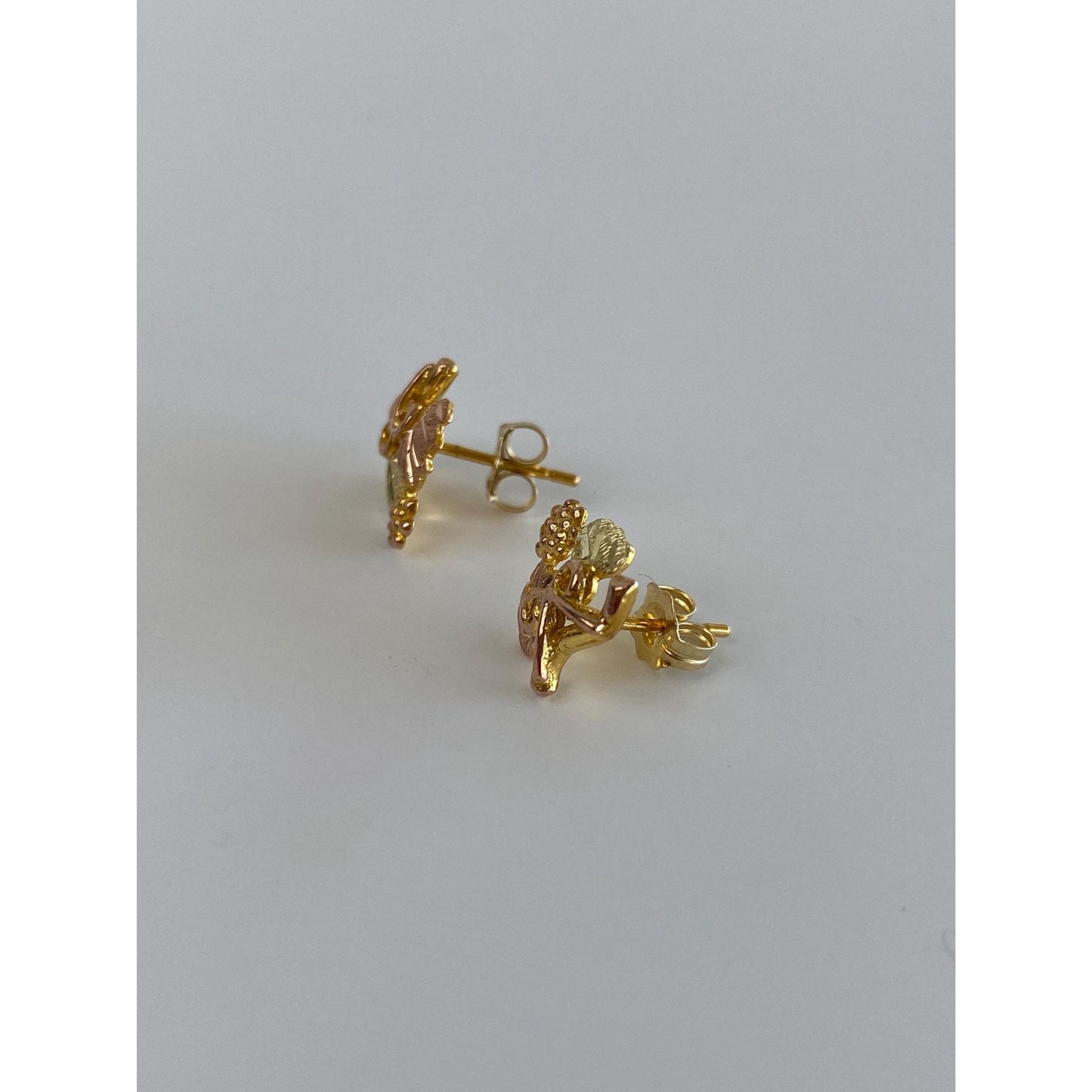 Vintage Solid 10k Black Hills Gold Leaf Bow Stud Earrings