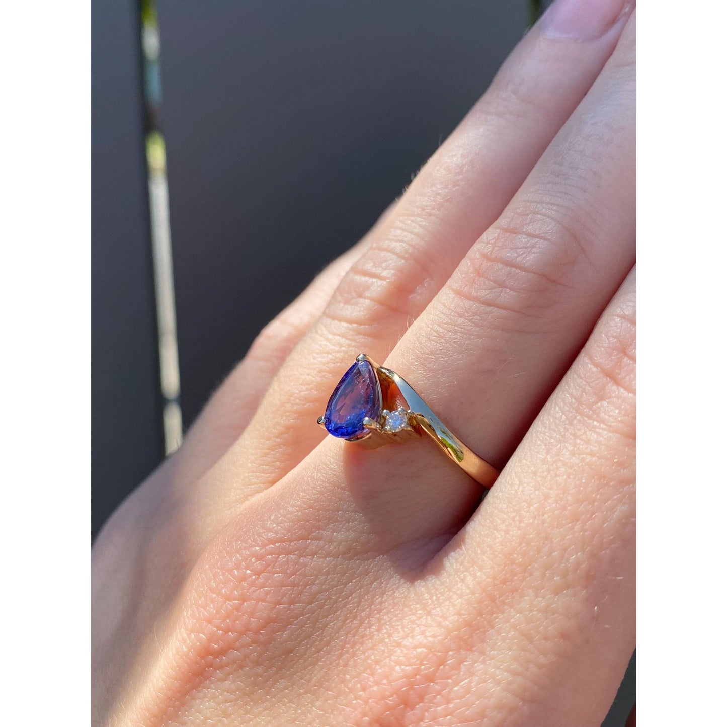 Solid 14k Yellow Gold Diamond Tanzanite Ring - Size 6.75