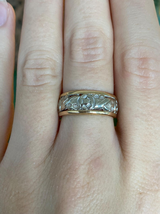Vintage Solid 14k White & Yellow Gold Floral Ring Band - Size 6.25