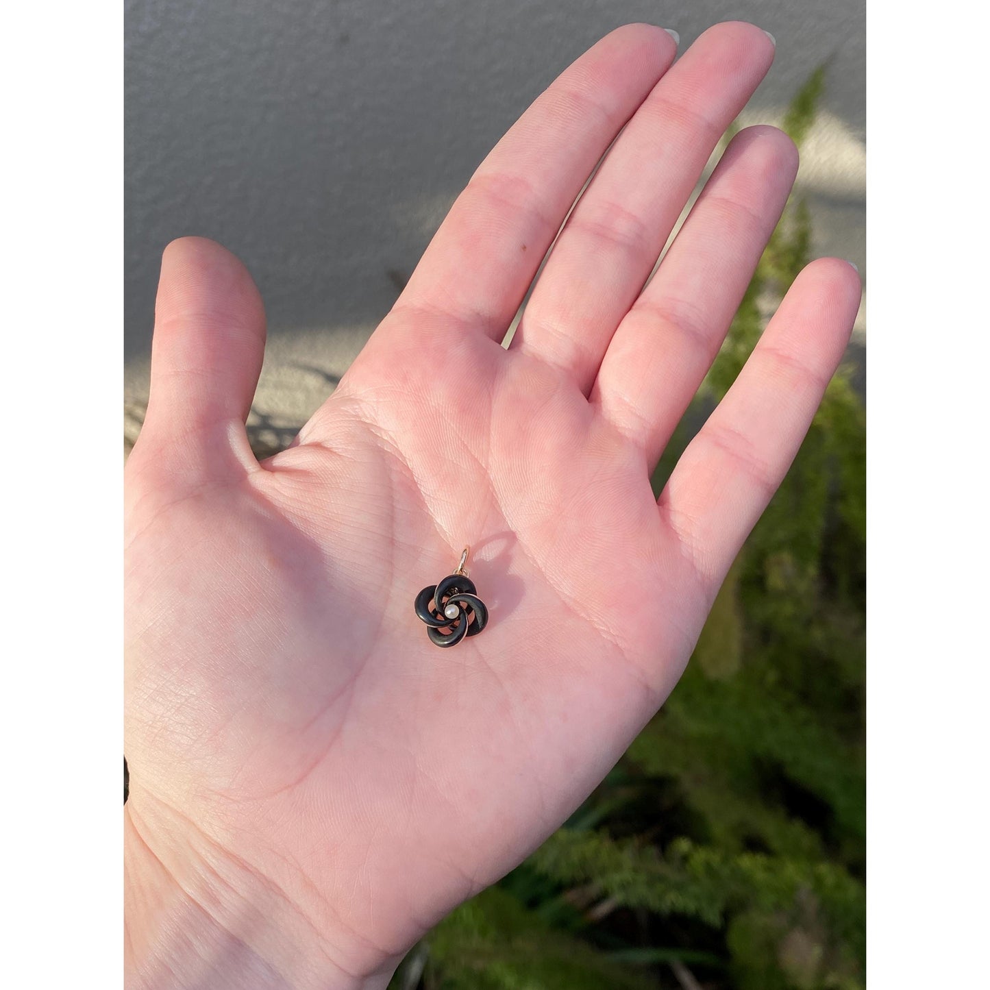 Vintage 14k Yellow Gold Seed Pearl Black Enamel Knot Stick Pin Conversion Charm