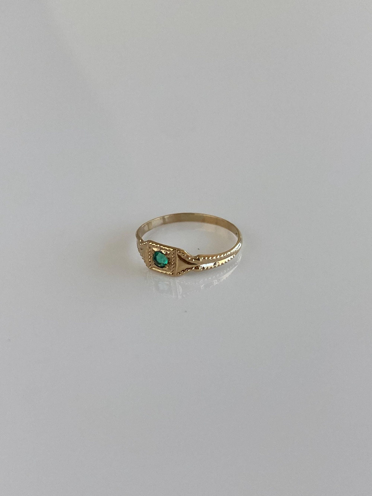 Vintage Solid 10k Yellow Gold Green Cubic Zirconia Designed Baby Ring