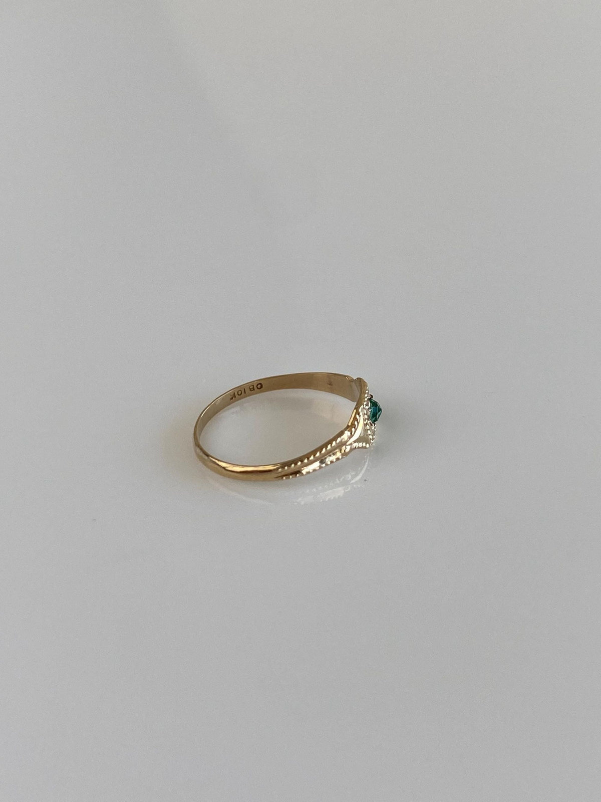 Vintage Solid 10k Yellow Gold Green Cubic Zirconia Designed Baby Ring