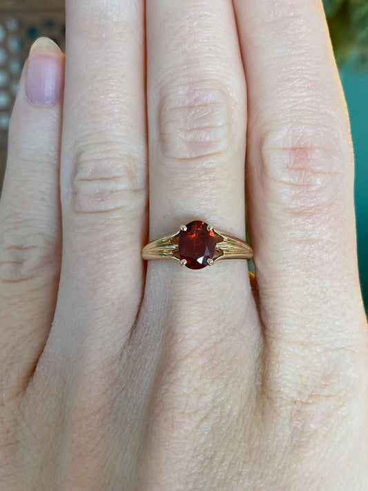 Vintage Solid 14k Yellow Gold Red Cubic Zirconia Ring - Size 6.75