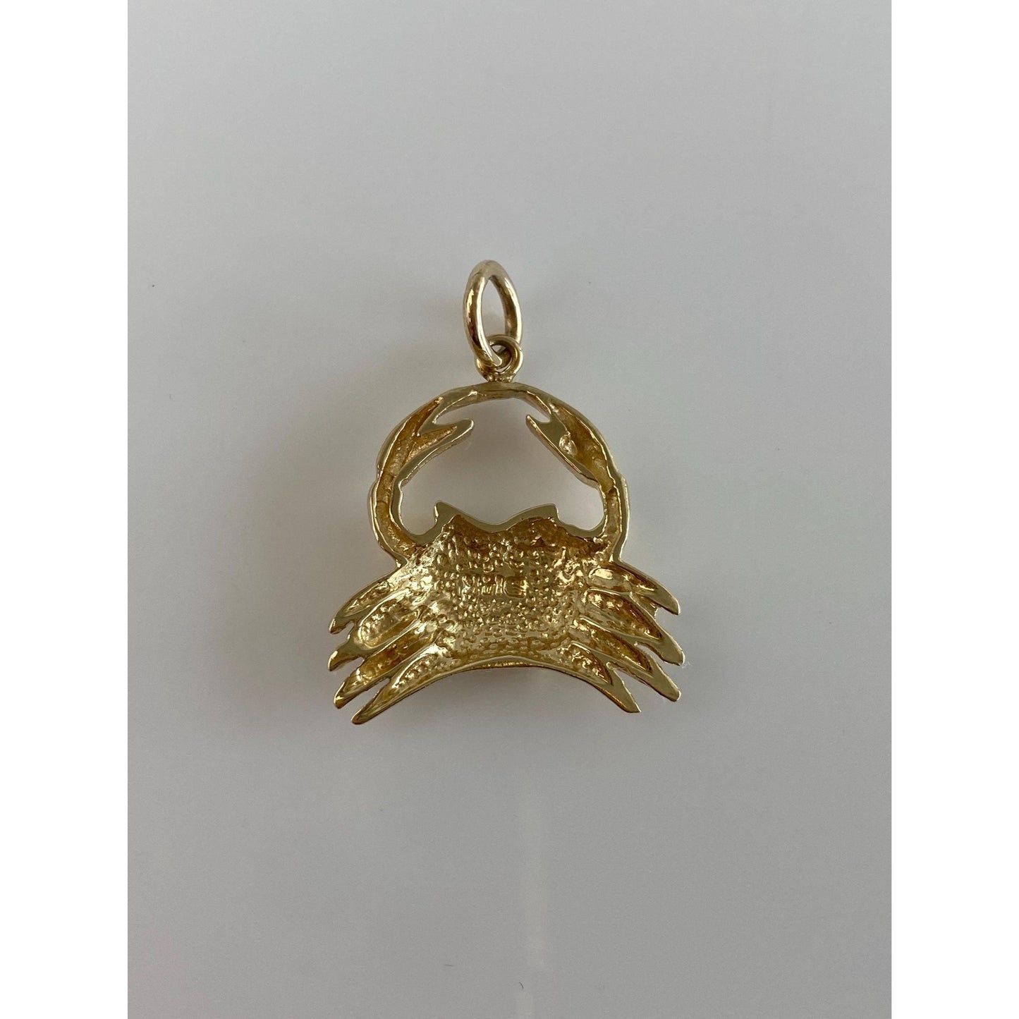 Vintage Solid 14k Yellow Gold Diamond Cut Crab Charm