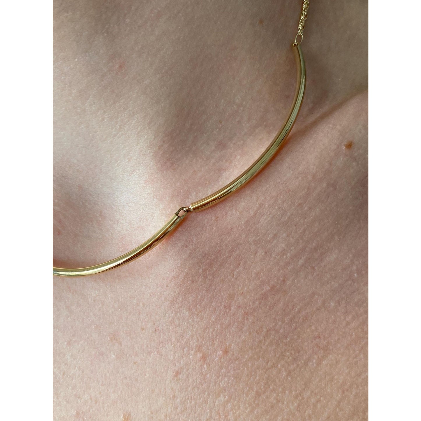 Vintage 14k Yellow Gold Tube Twist Style Chain Collar Necklace - 15.5 inches