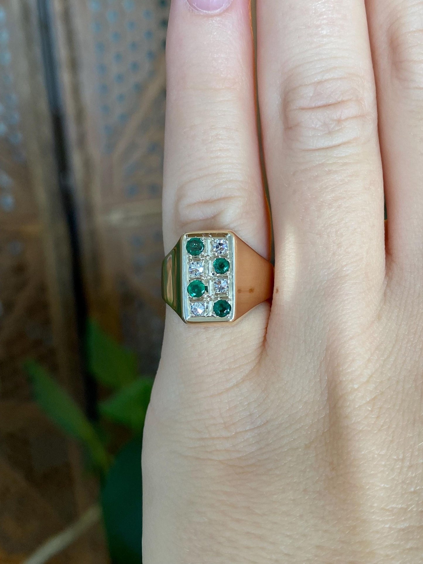 Vintage Solid 14k Yellow Gold Diamond Emerald Signet Style Ring - Size 4.5