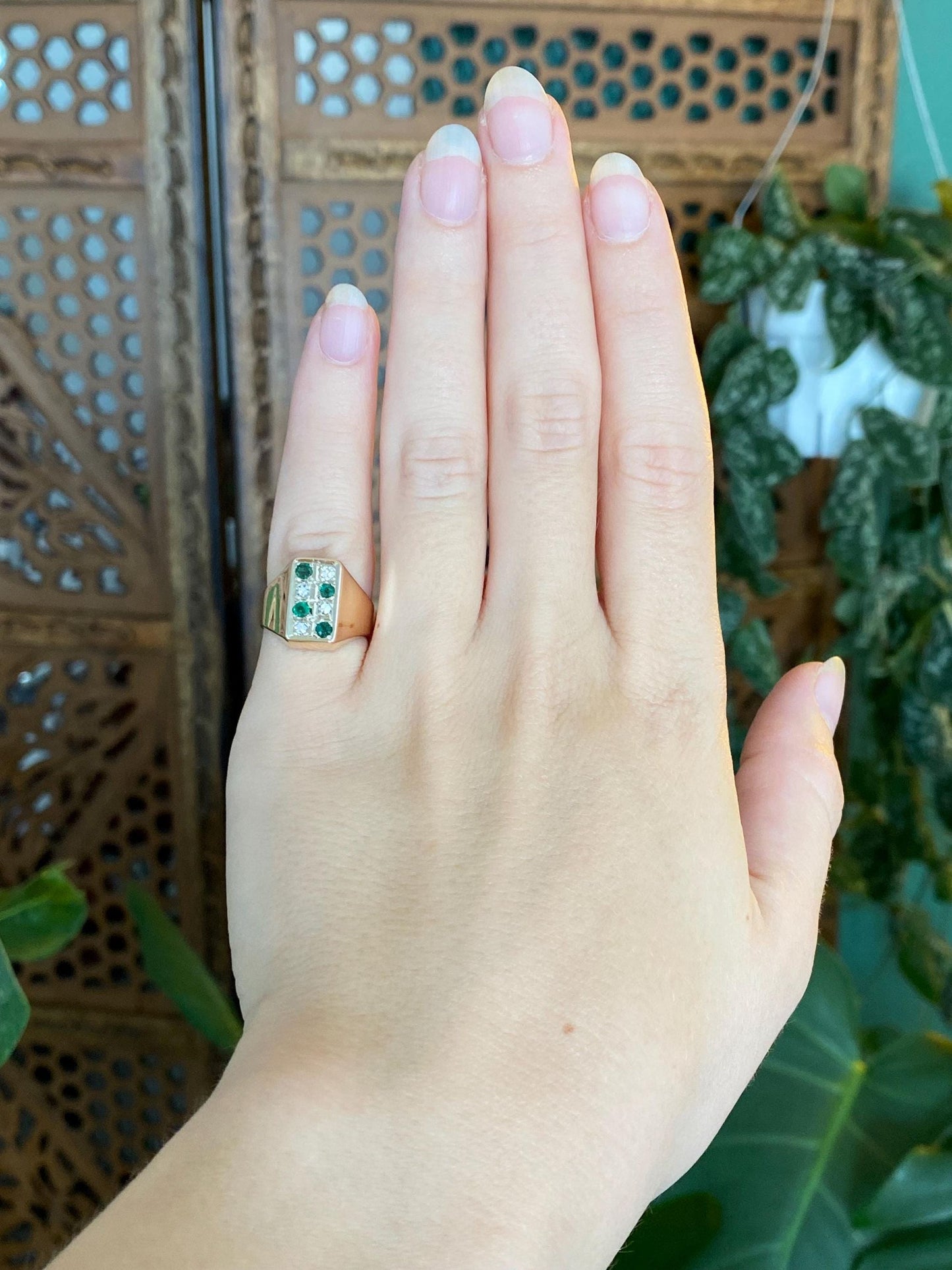 Vintage Solid 14k Yellow Gold Diamond Emerald Signet Style Ring - Size 4.5