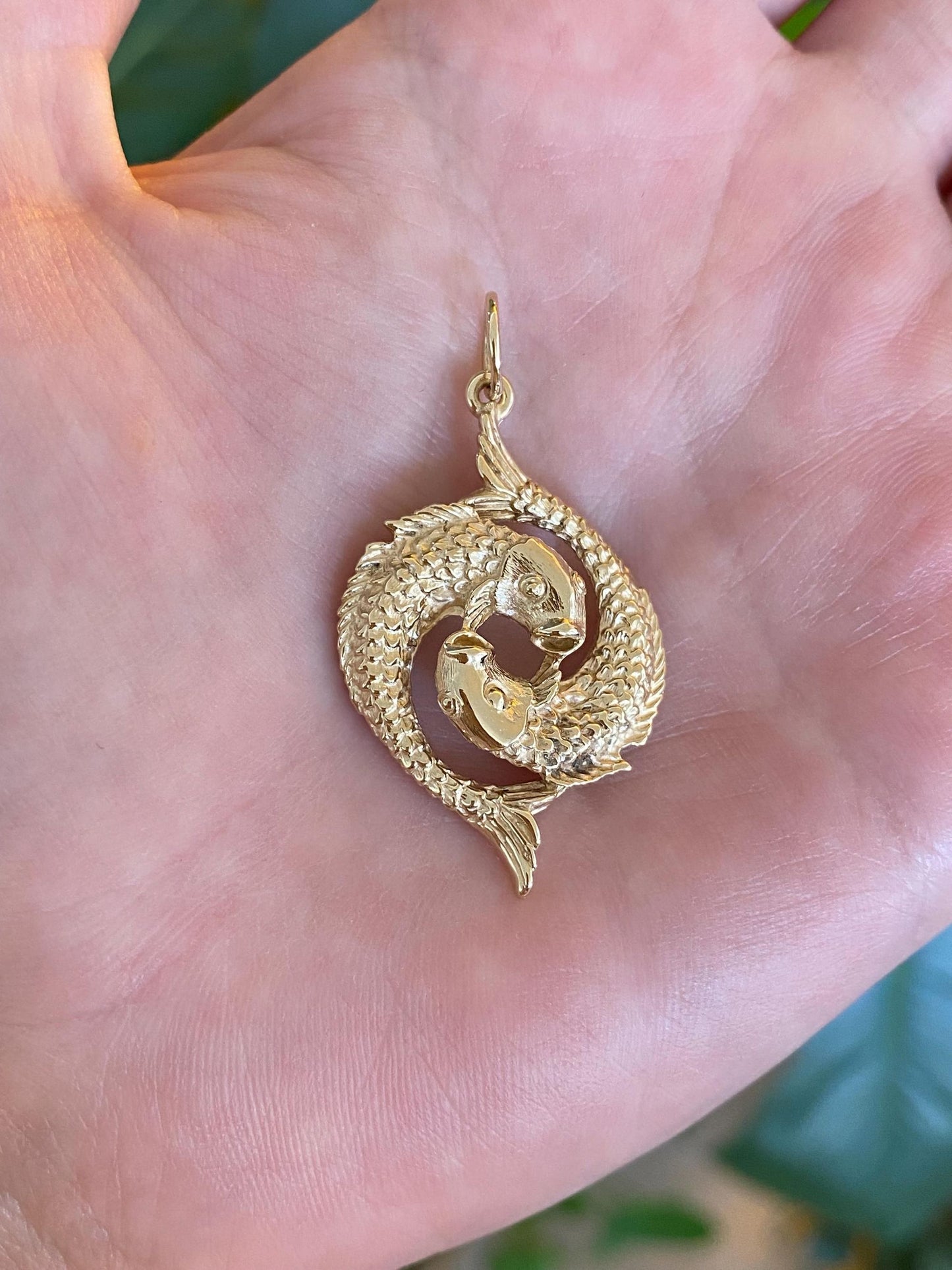 Vintage Solid 14k Yellow Gold Pisces Zodiac Fish Charm