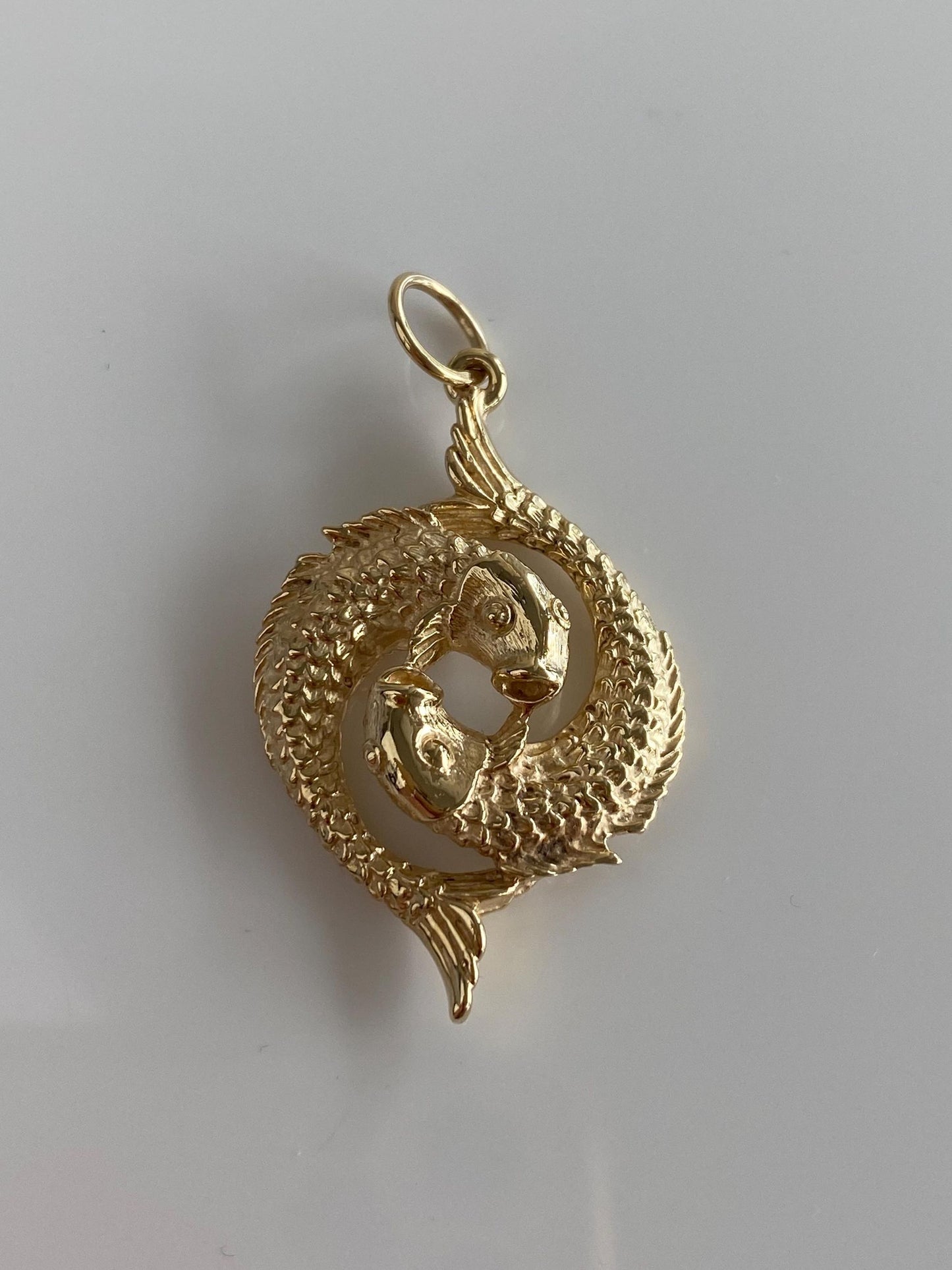 Vintage Solid 14k Yellow Gold Pisces Zodiac Fish Charm
