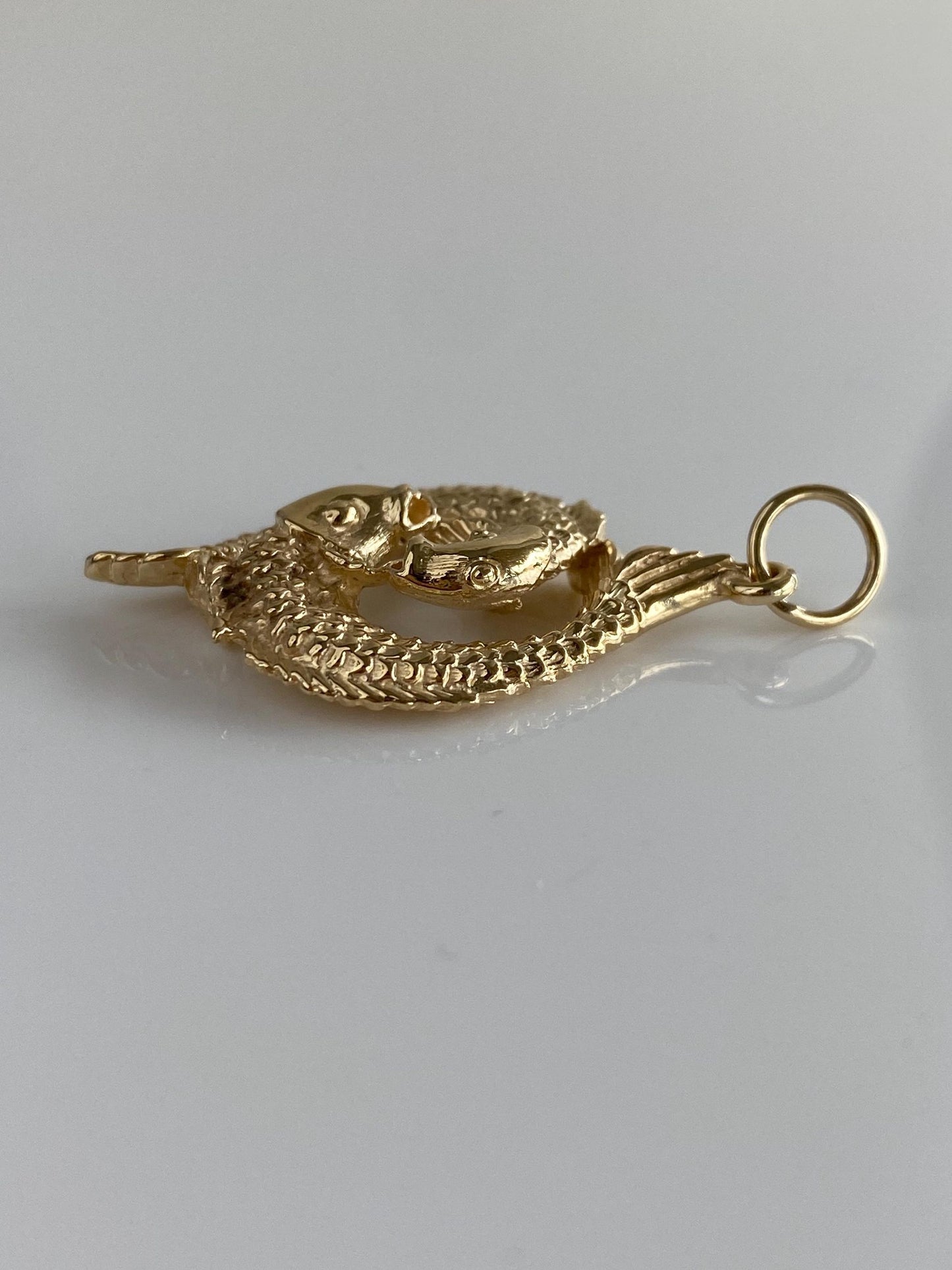 Vintage Solid 14k Yellow Gold Pisces Zodiac Fish Charm