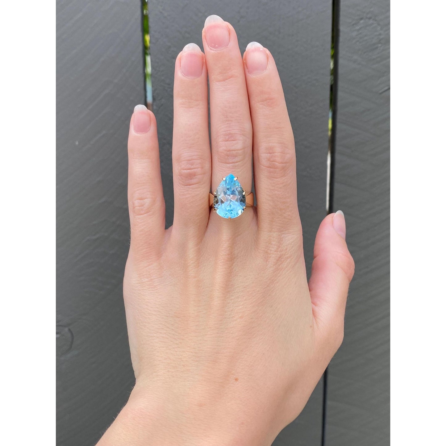 Vintage Solid 14k Yellow Gold Topaz Teardrop Ring - Size 6