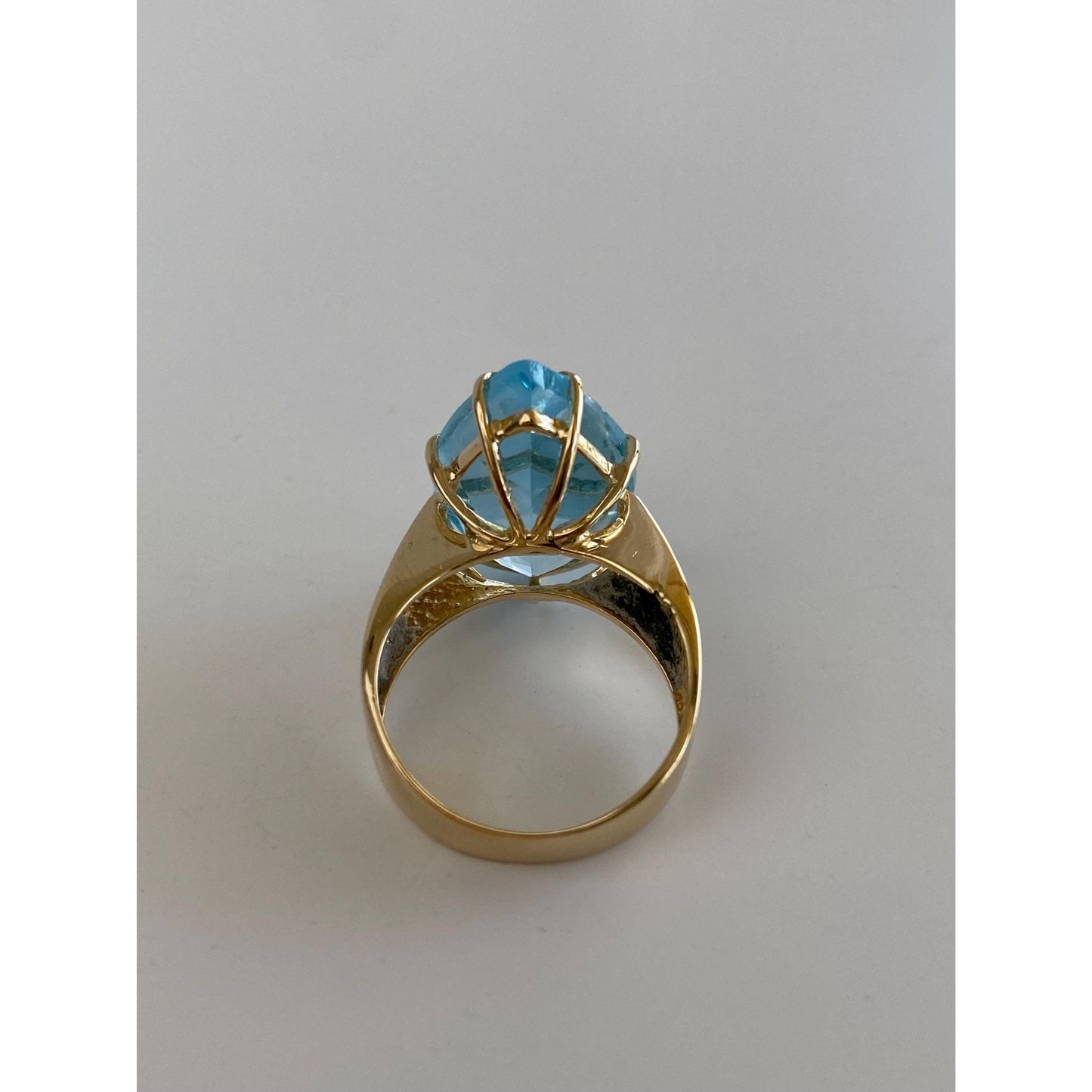 Vintage Solid 14k Yellow Gold Topaz Teardrop Ring - Size 6