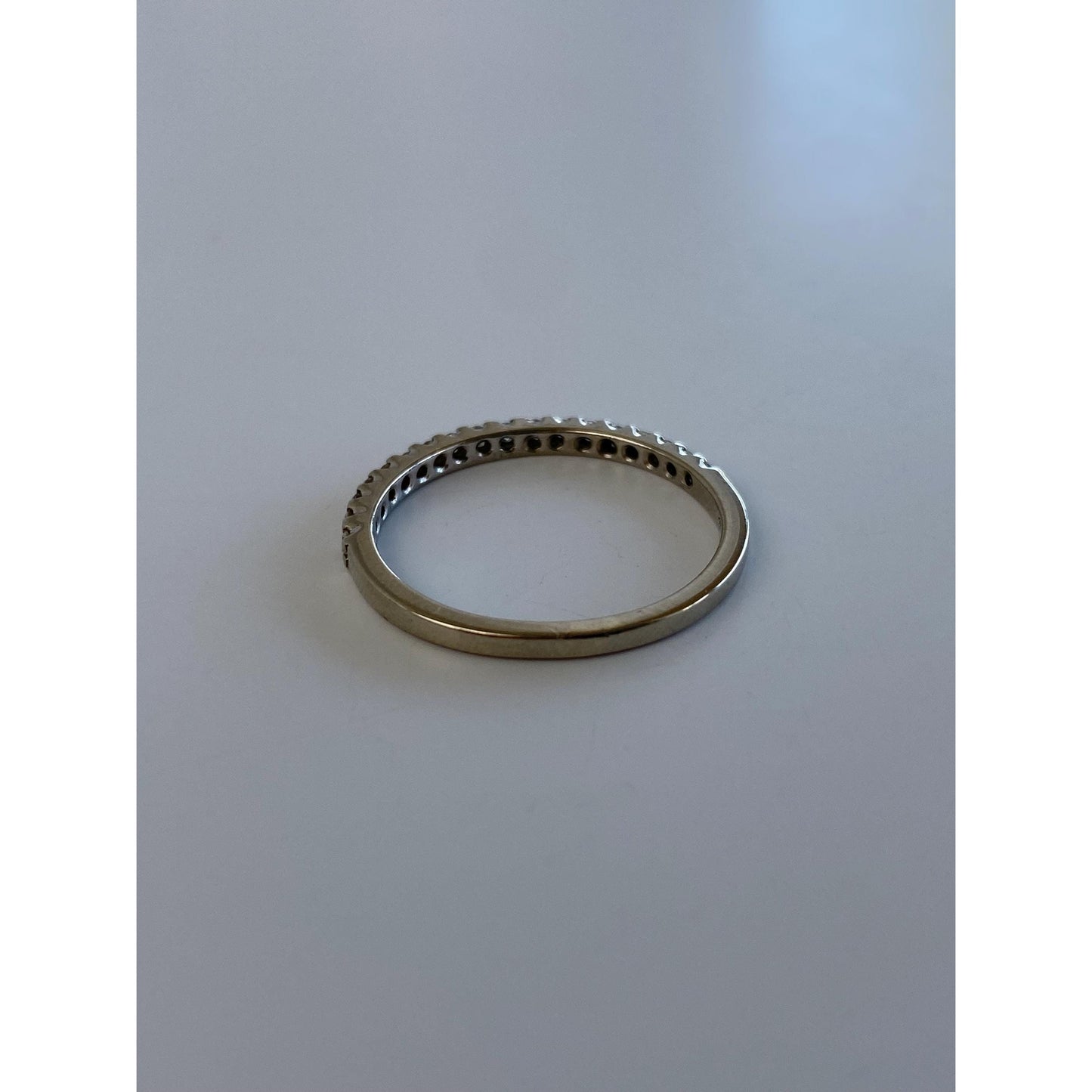 Vintage Solid 14k White Gold Diamond Wedding Ring Band - Size 7.75