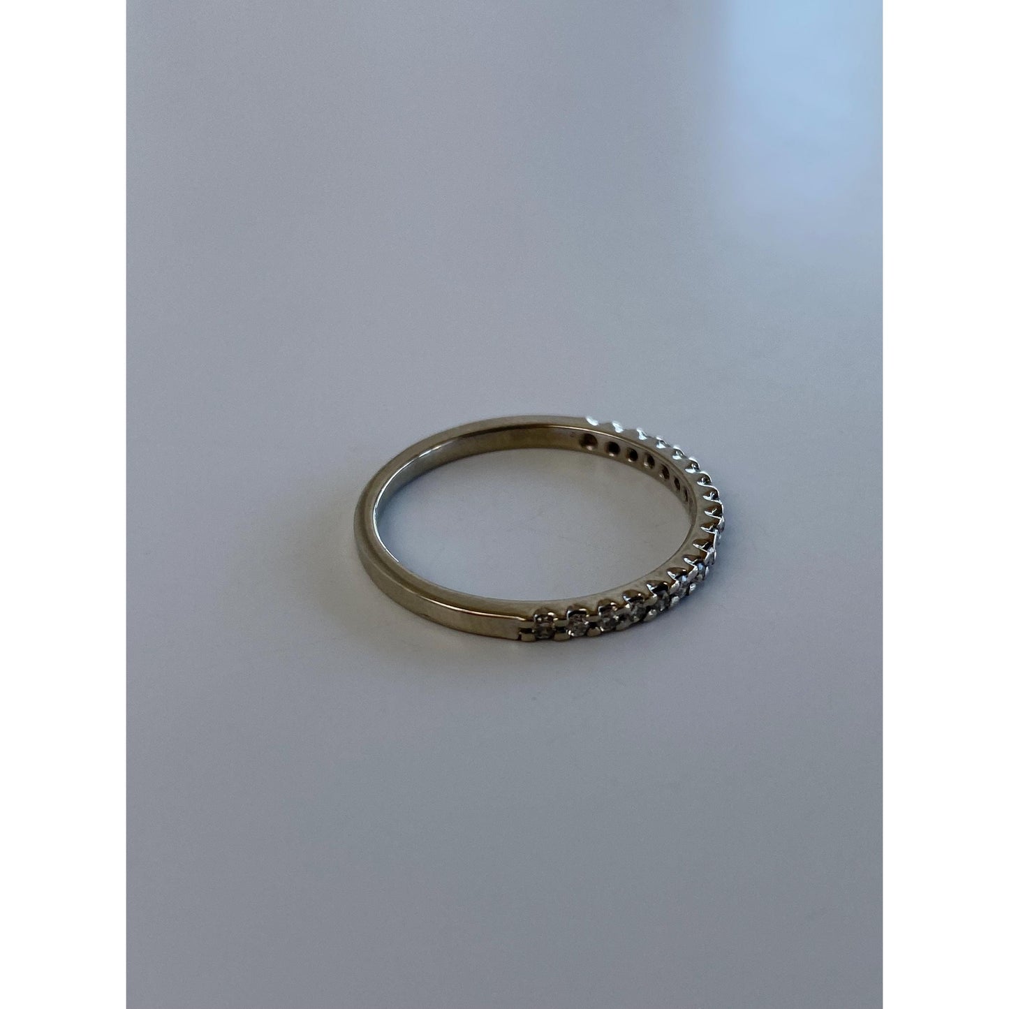 Vintage Solid 14k White Gold Diamond Wedding Ring Band - Size 7.75