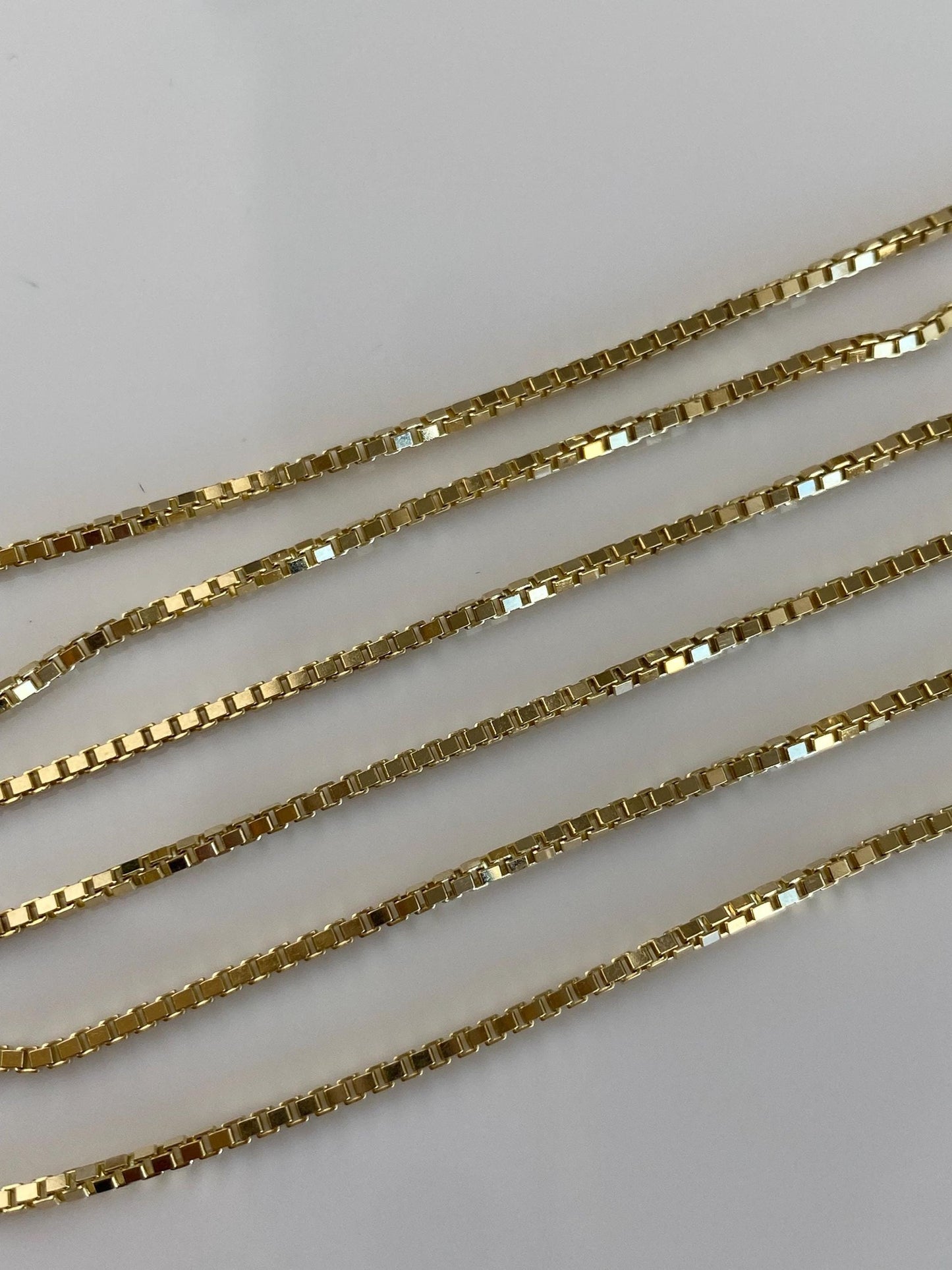 Vintage Solid 14k Yellow Gold Box Chain Necklace - 18.5 inches