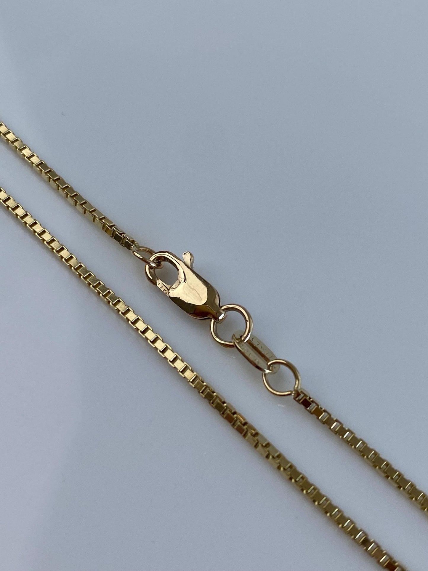 Vintage Solid 14k Yellow Gold Box Chain Necklace - 18.5 inches