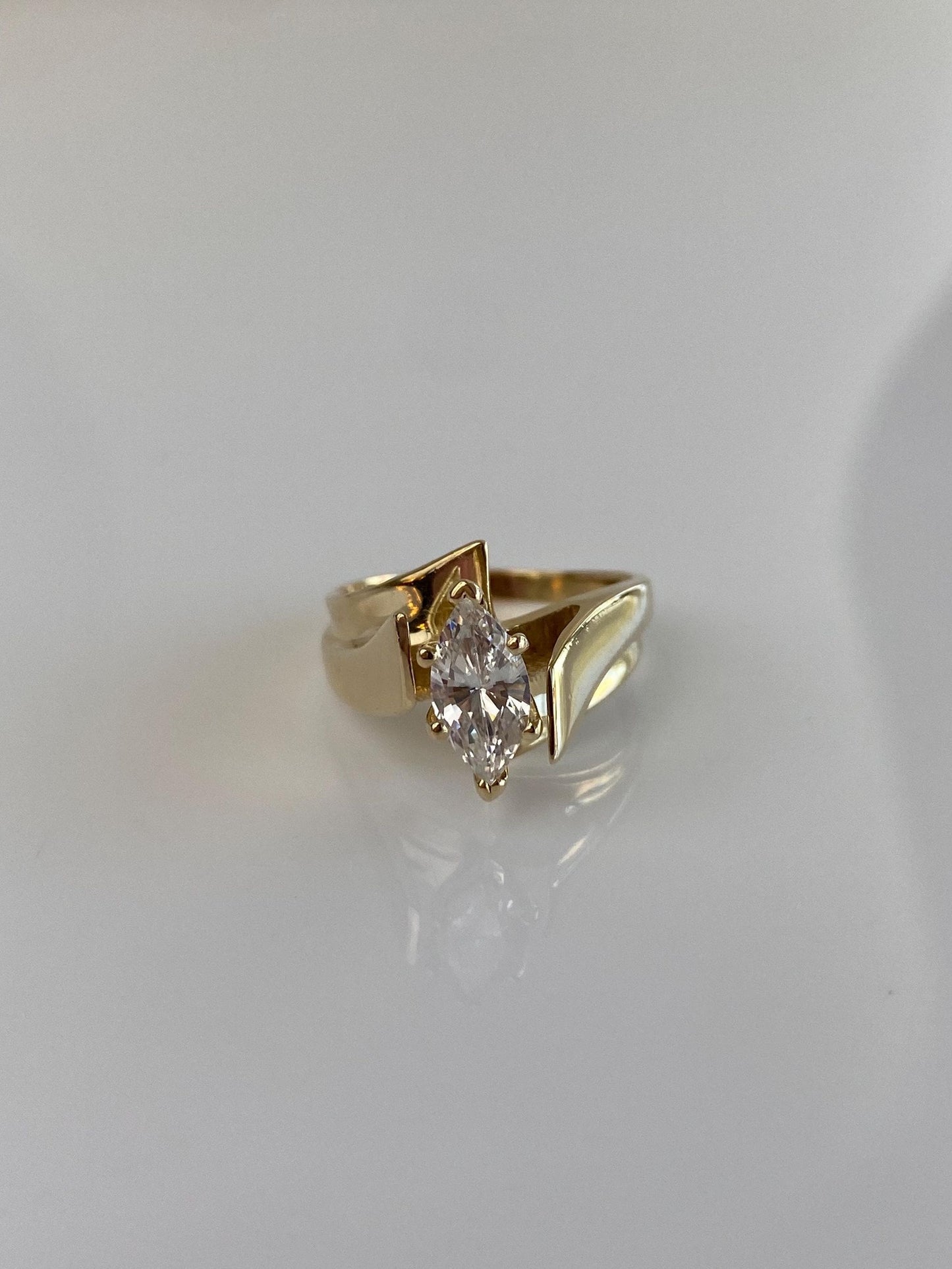 Vintage Solid 14k Yellow Gold Marquis Cubic Zirconia Ring - Size 6.25