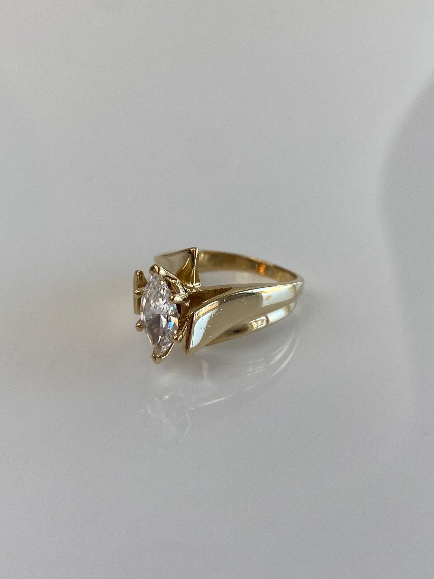 Vintage Solid 14k Yellow Gold Marquis Cubic Zirconia Ring - Size 6.25