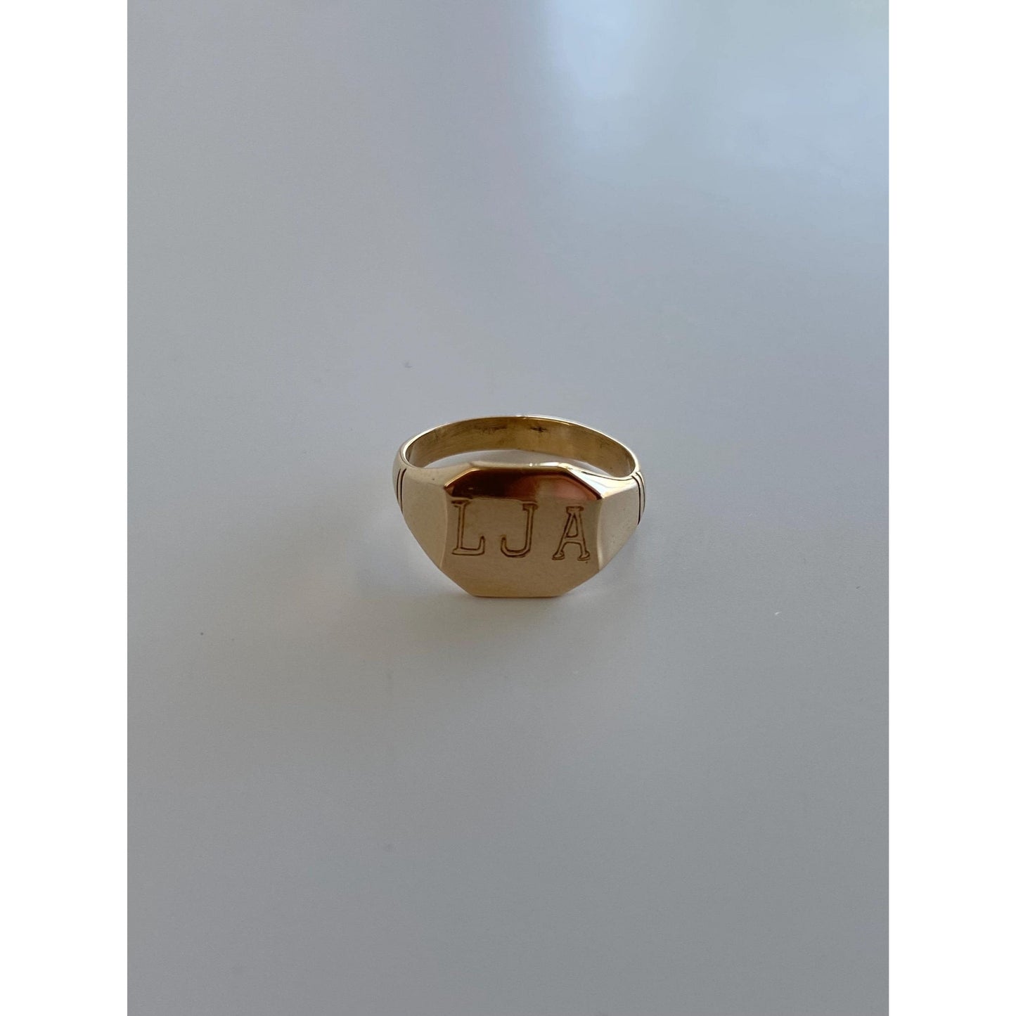 Vintage Solid 10k Yellow Gold Engraved LJA Signet Ring - Size 2.25