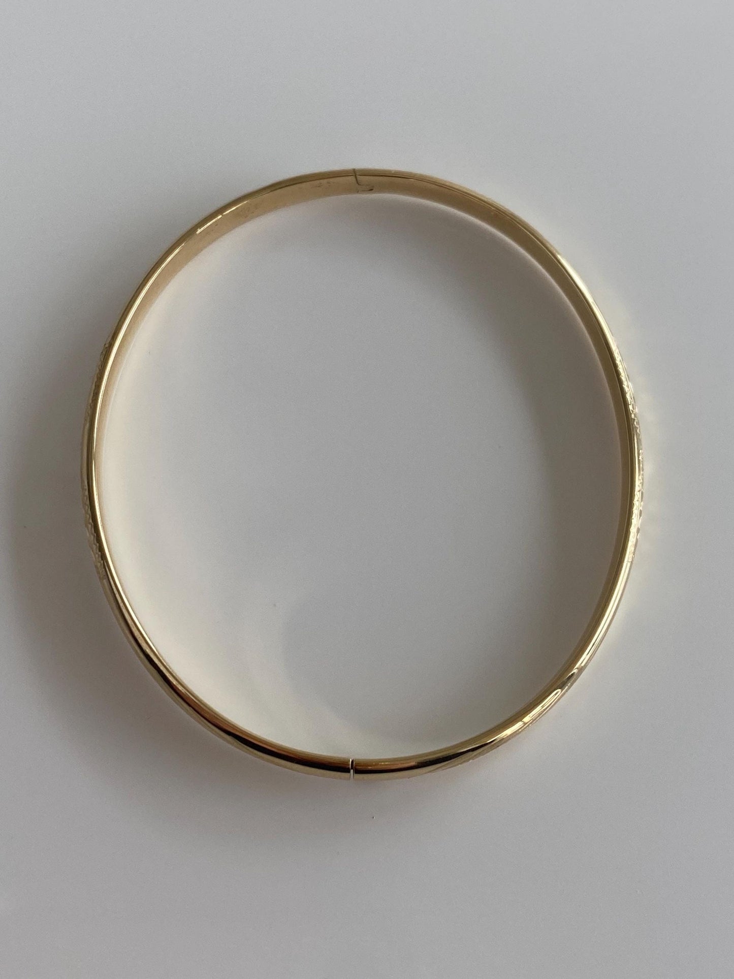 Vintage 14k Yellow Gold Engraved Bangle Bracelet - 6.5 Inches