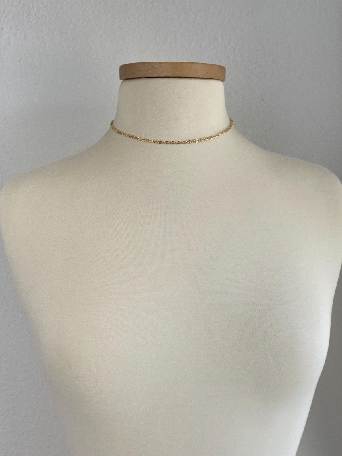 Vintage Solid 18k Yellow Gold Mariner Link Chain Necklace - 15.5 inches